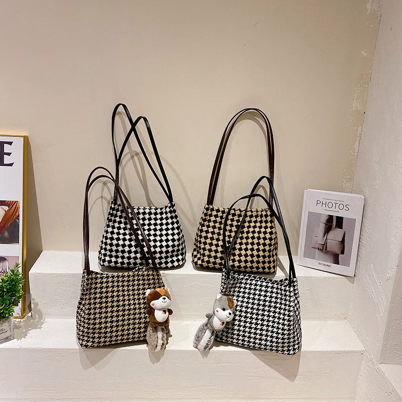 Houndstooth Ladies Shoulder Bag