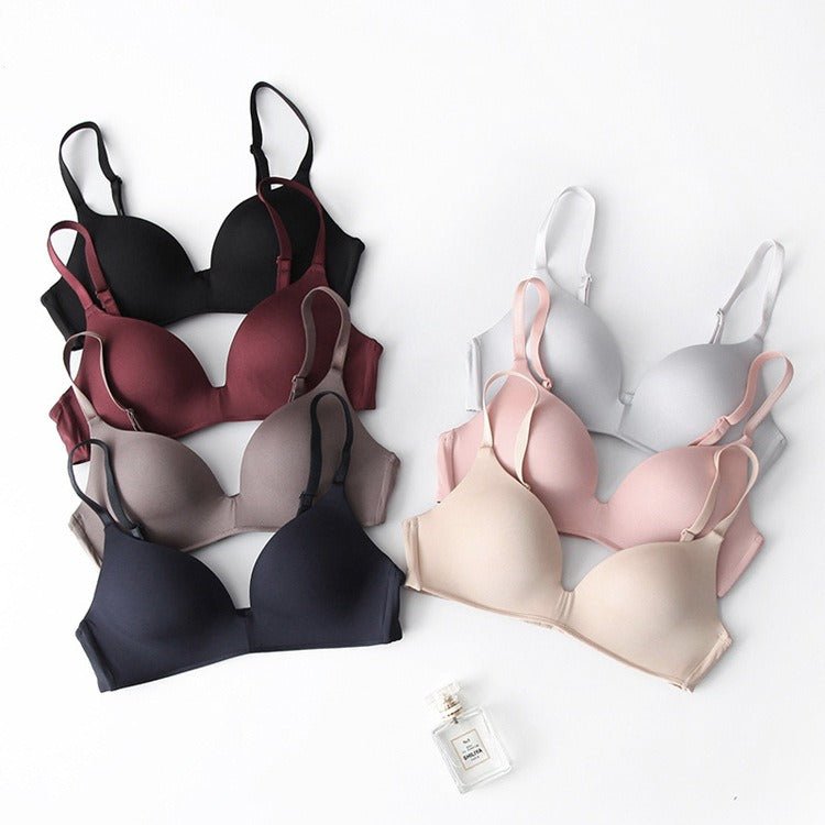 Thin Triangle Cup Light Bra